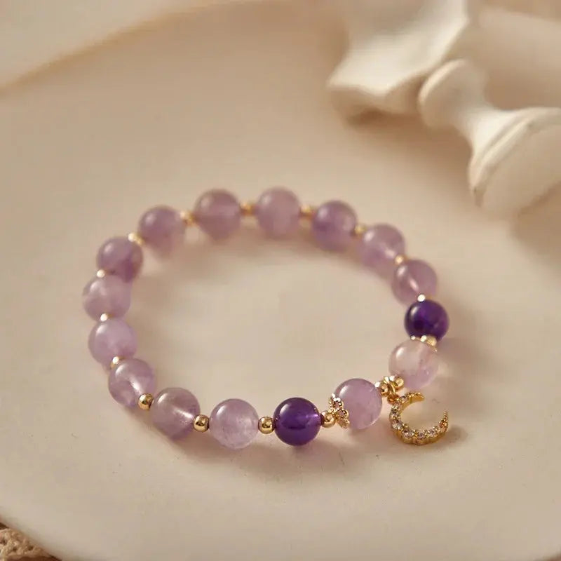 Wise Glance - Amethyst Wisdom Charm Bracelet - Chene Blue