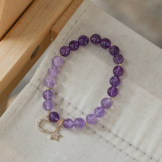 Wise Glance - Amethyst Wisdom Charm Bracelet